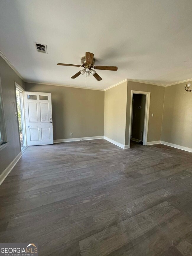 Photo - 604 W Moore St