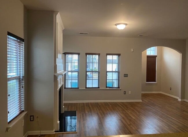 Gran sala (sala de estar y comedor) - 9665 Turning Wheel Dr