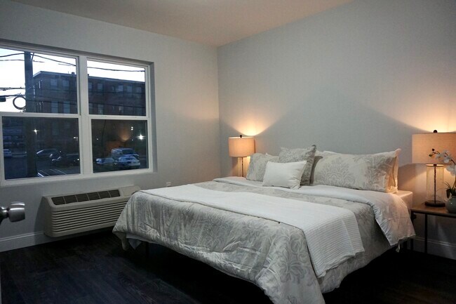 2B - Bedroom