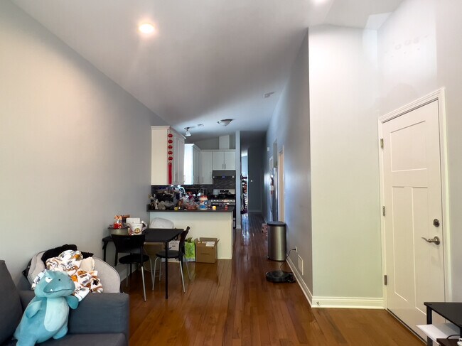 Photo - 3136 S Shields Ave Unit 3