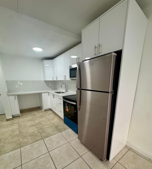 Photo - 2441 NW 13th St Unit 65