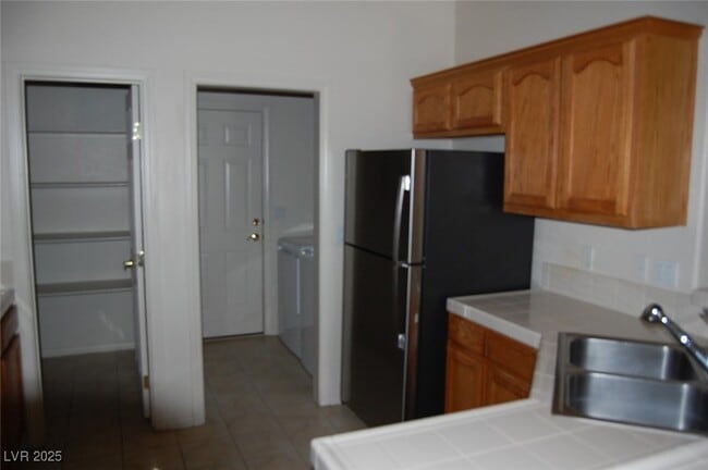 Photo - 1791 Sycamore Ave