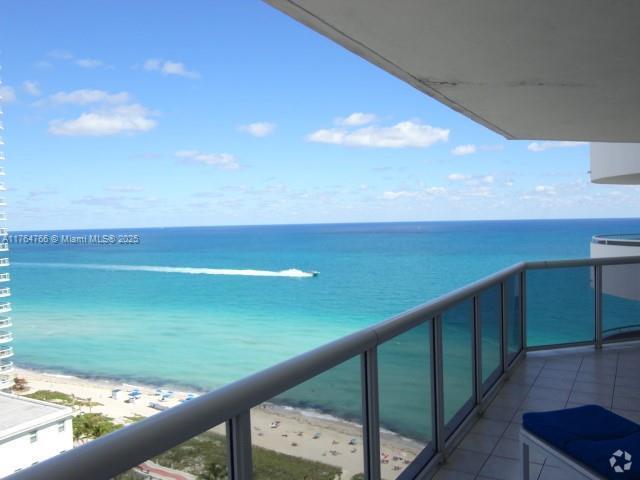 Building Photo - 6301 Collins Ave Unit # 2208 Rental
