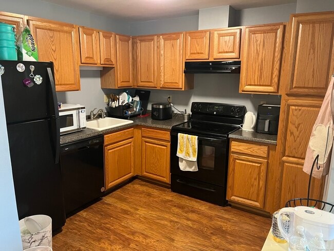 Photo - 111 deKoven Drive Unit APT 208