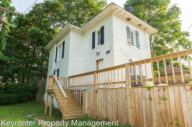 Photo - N Rosedale Ave Duplex Unit 219 1/2