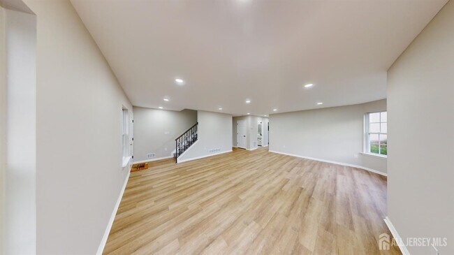 Photo - 2405 Timber Ridge Ct