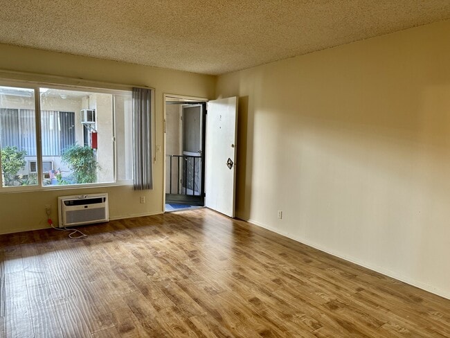 Photo - 4265 Colfax Ave