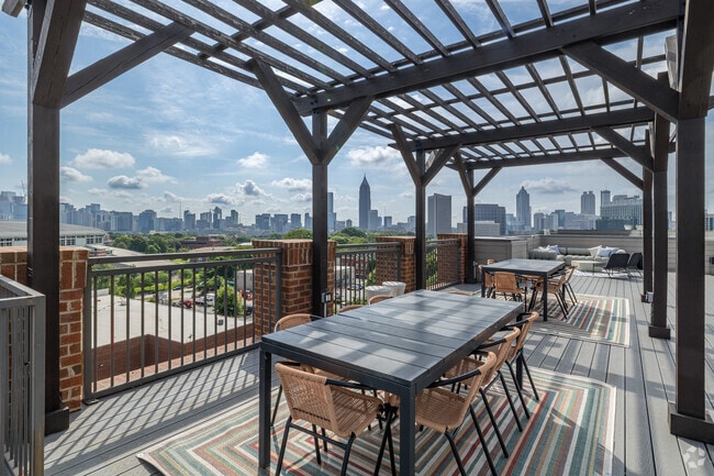 Rooftop Terrace - Paloma West Midtown
