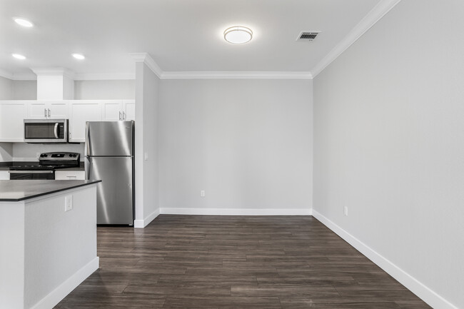 Tesoro Apartments