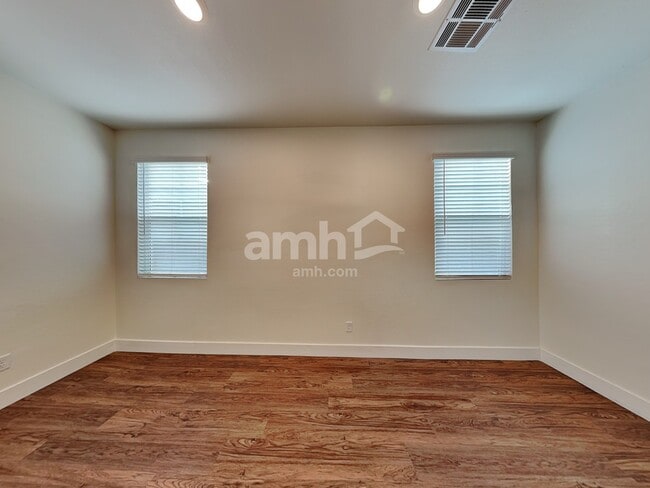 Photo - 23147 E Camacho Rd