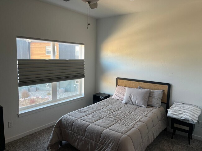 Photo - 180 Metz Ln