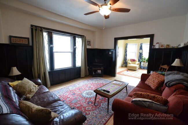 Photo - 68 Etna St Unidad 2