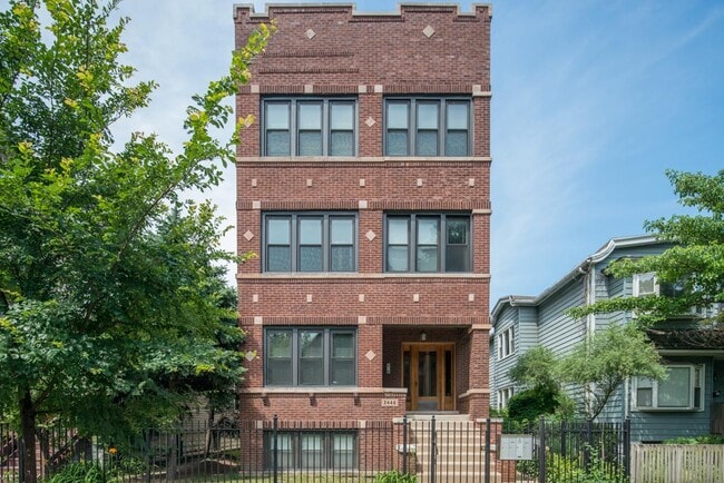 Building Photo - 2448 N Campbell Ave Unit 1C