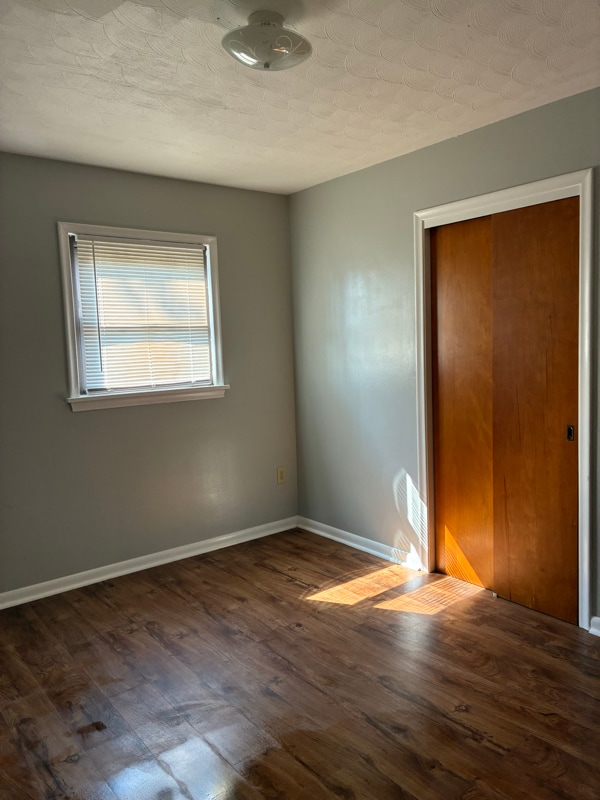 Photo - 1632 Oakmont Ln