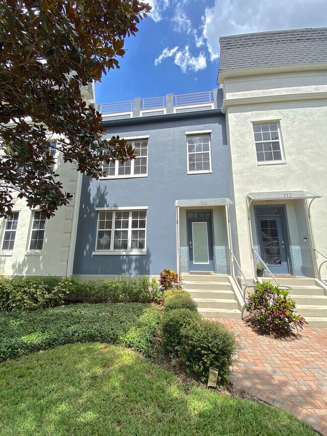 Photo - Stunning and Unique Luxury Town Home for Rent in the heart of sought after SODO!