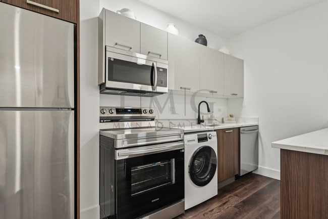 Building Photo - Modern & Brand New 1-Bedroom in Andersonvi... Unit 1553 - 303