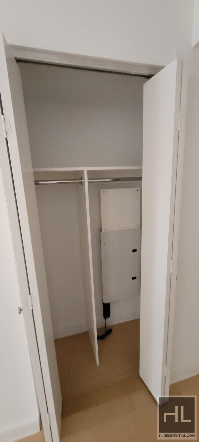 Photo - East 39th Street Unit 7C