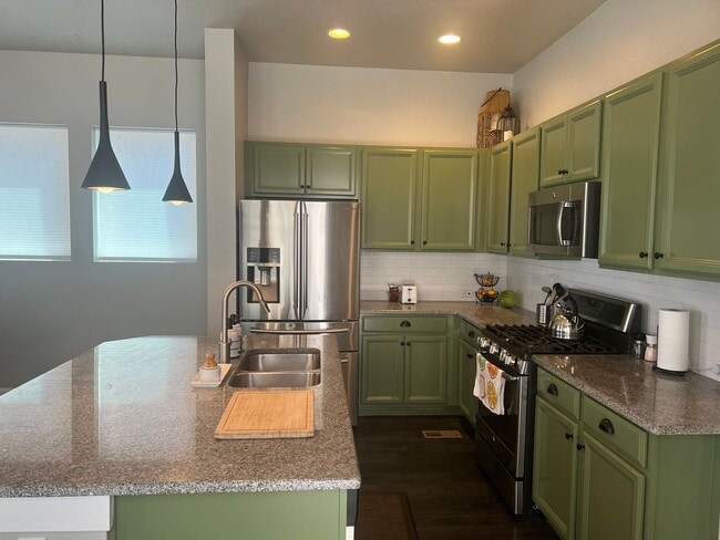 Photo - Live in a modern 4 bed / 4 bath home in Denver—without paying “entire house” rent.