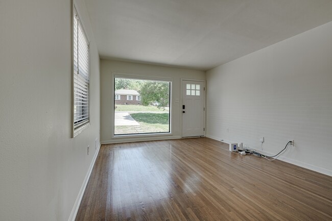 Photo - 713 Norris Ave