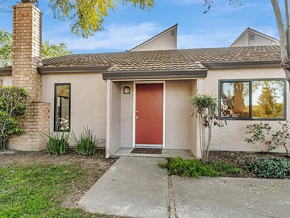 Building Photo - 2516 Palmdale Ct