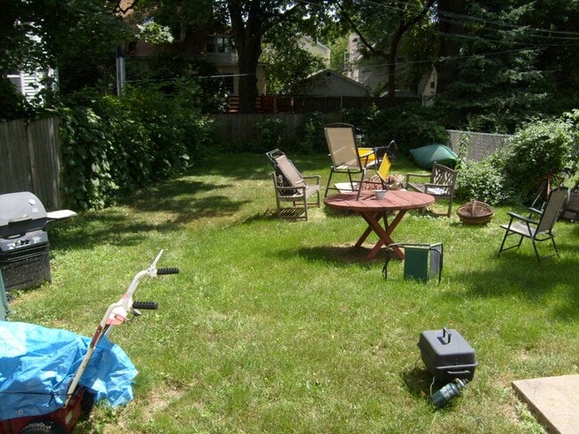 Photo - 1447 Williamson St Unidad #1