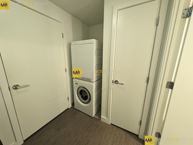 Photo - 89 Fenwood Rd Condo Unit 907