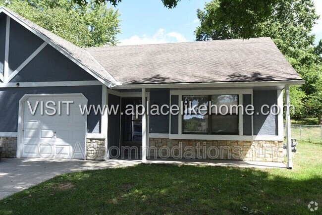 Building Photo - 119 SE Greystone Dr Rental