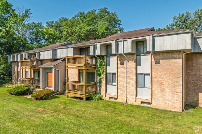 Flushing Valley Apartments
