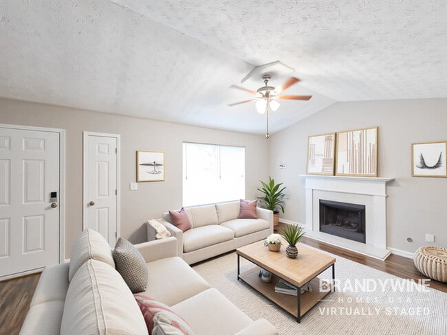 Photo - 107 Lake Terrace