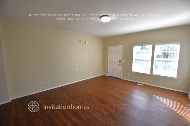 Photo - 2321 171st St E