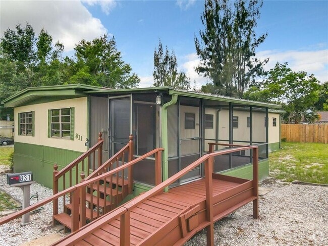 Building Photo - 831 Wolf Trail Rental