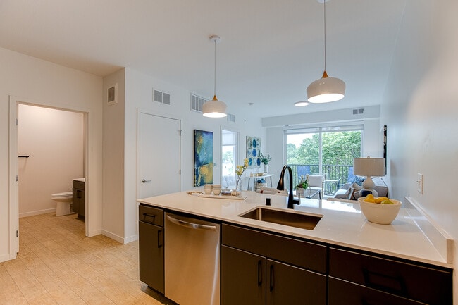 Photo - Alexander Apartments