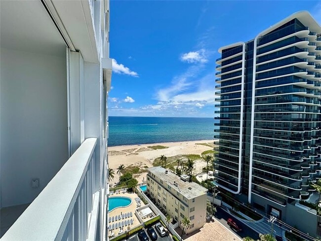 Building Photo - 1012 N Ocean Blvd Unit 1512 Rental