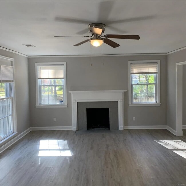 Photo - 3242 Southmont Dr