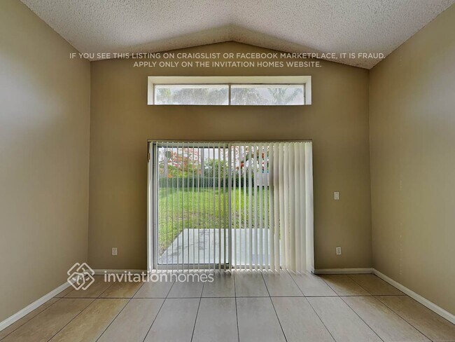 Photo - 17755 SW 23rd St Casa