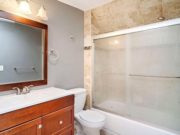 Photo - 1860 S 800 E