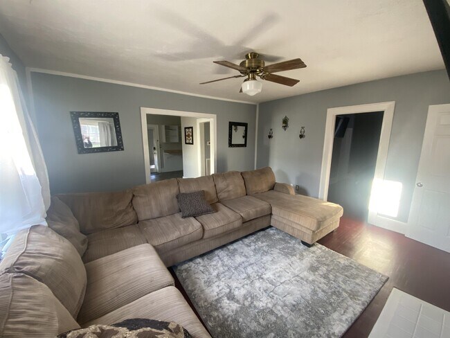 315 W 14th St