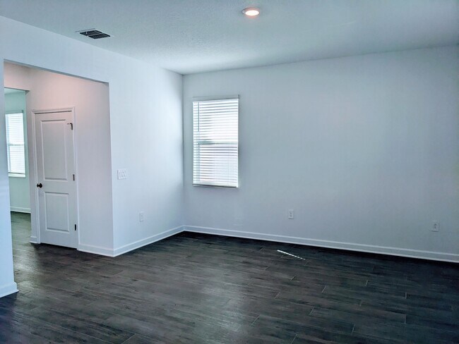 Photo - 11716 Language Wy