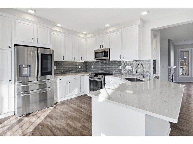 Photo - 972 Fairfield Ct