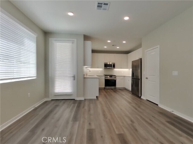 Photo - 31698 Luther Dr