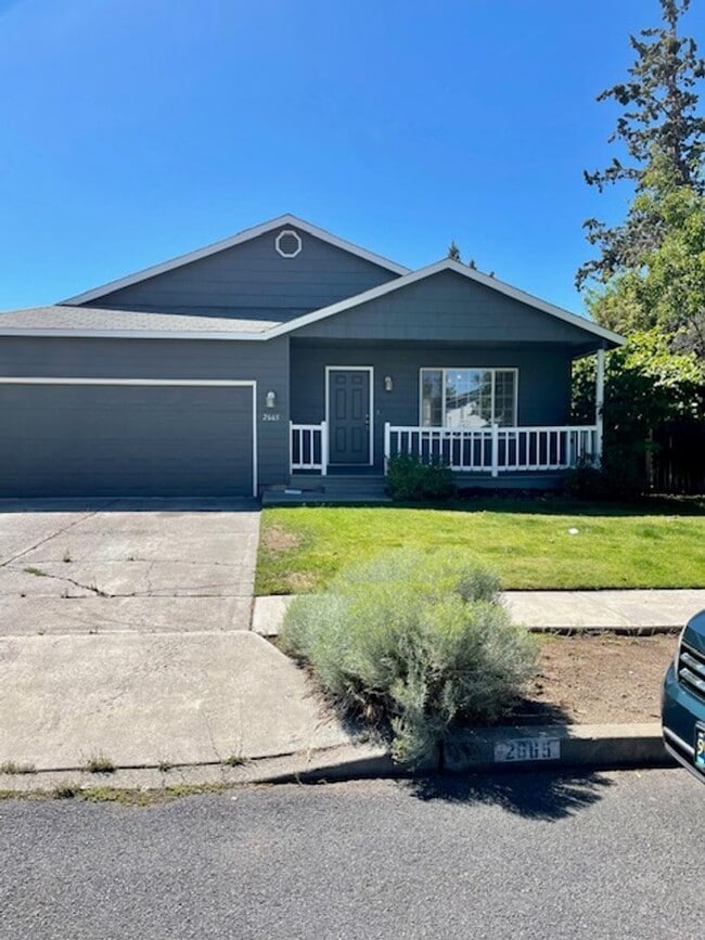 Photo - Charming 3-Bedroom Home with Open Layout & Fenced Yard!