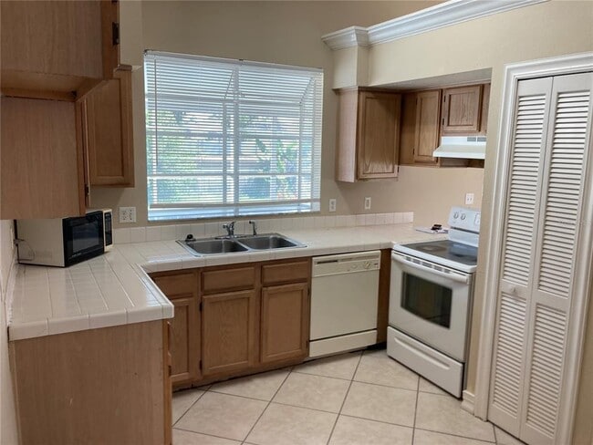 Photo - 2508 Davenport Cir