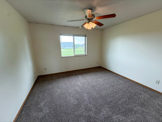 Photo - 13583 42nd Ave