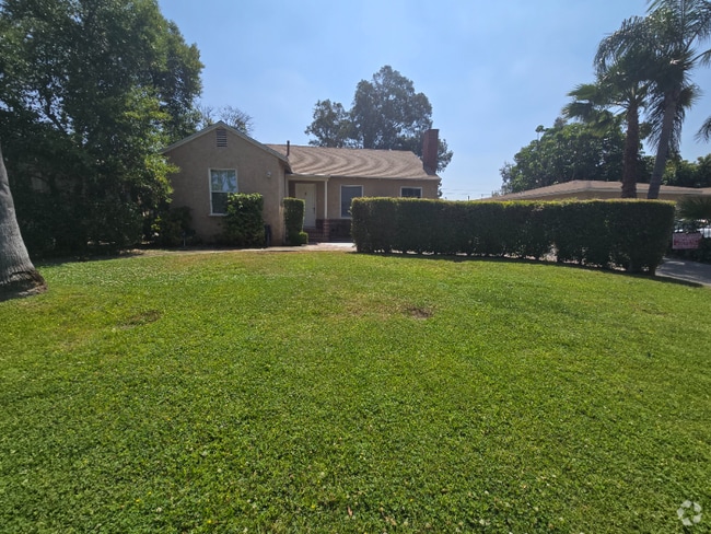 Building Photo - 7246 Allott Ave Unit 7246 Rental