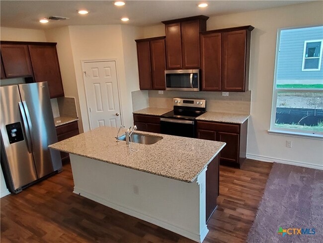 Photo - 4005 Woodside Dr