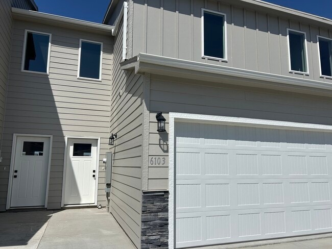 Photo - 6103 S Alki Pl