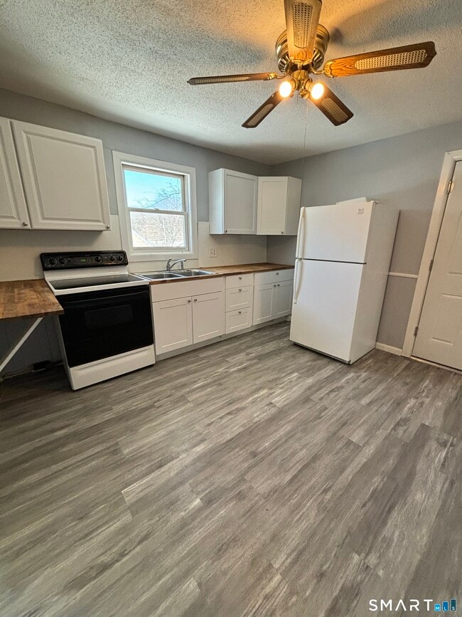 Photo - 11 Roberts St Unit 2