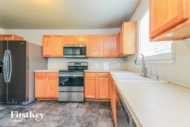 Photo - 3605 Smoketree Dr