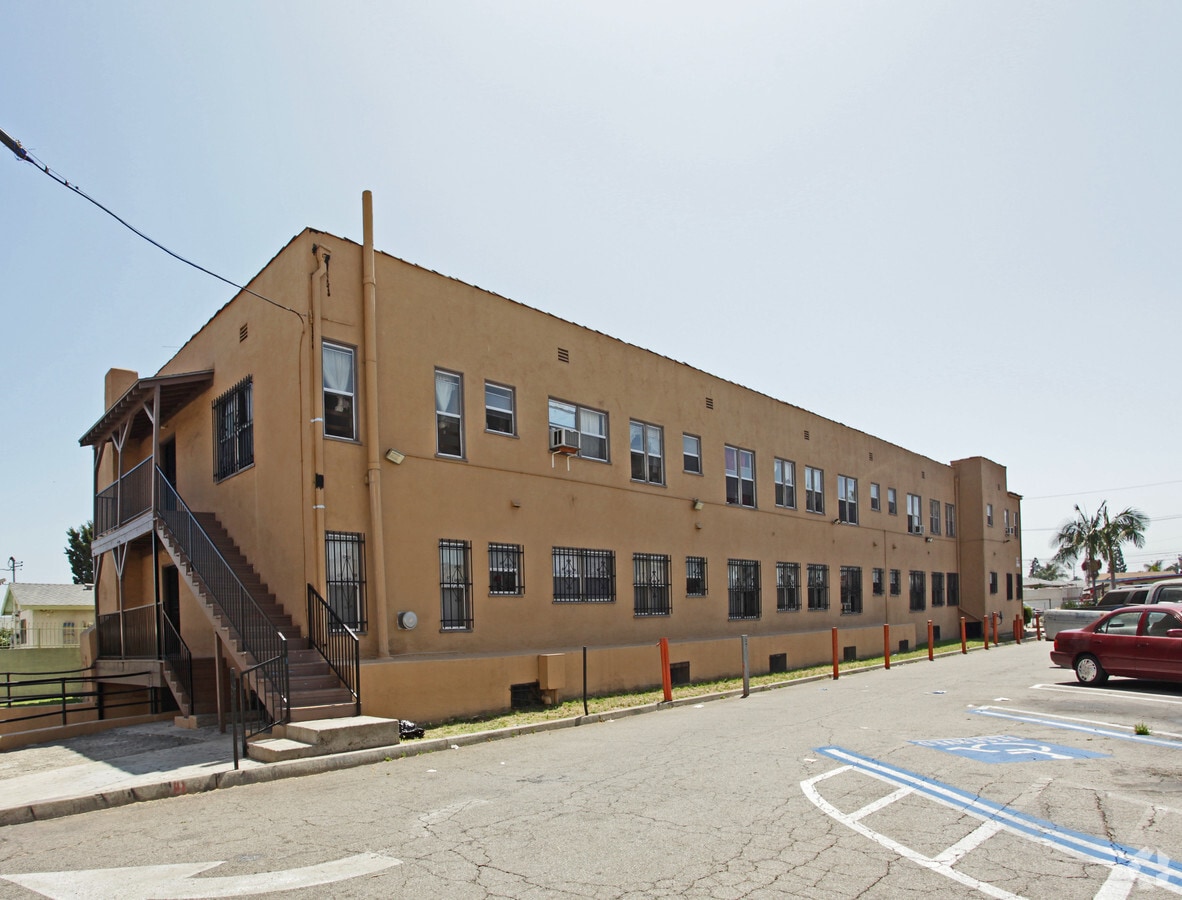 Rugby, ¡alejado 6914 - 6914 Rugby Ave