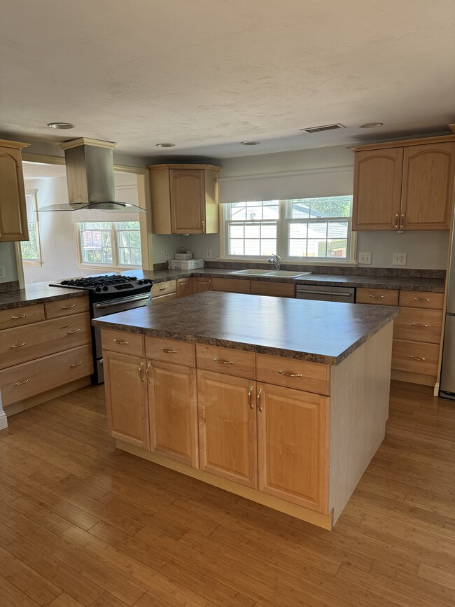 Photo - 173R Maple Ave Apartment Unit 173R Maple Ave Barrington